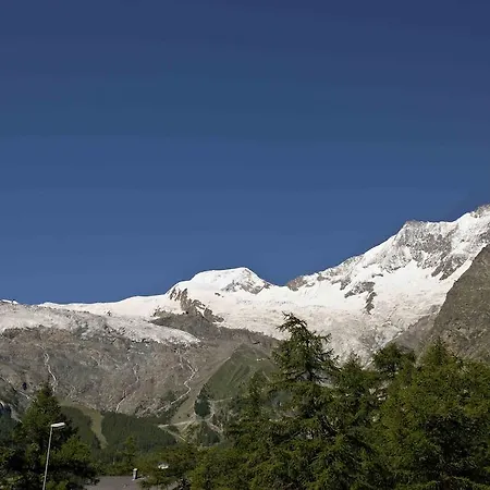 Appartamento Haus Alpenglueck *