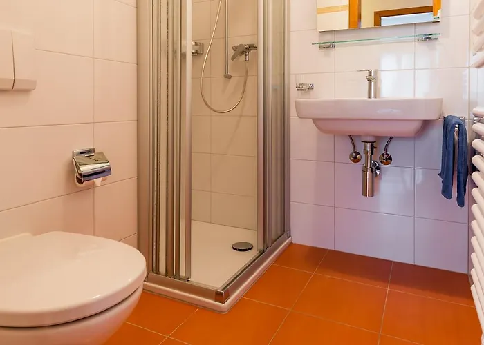 Haus Alpenglueck Appartement *